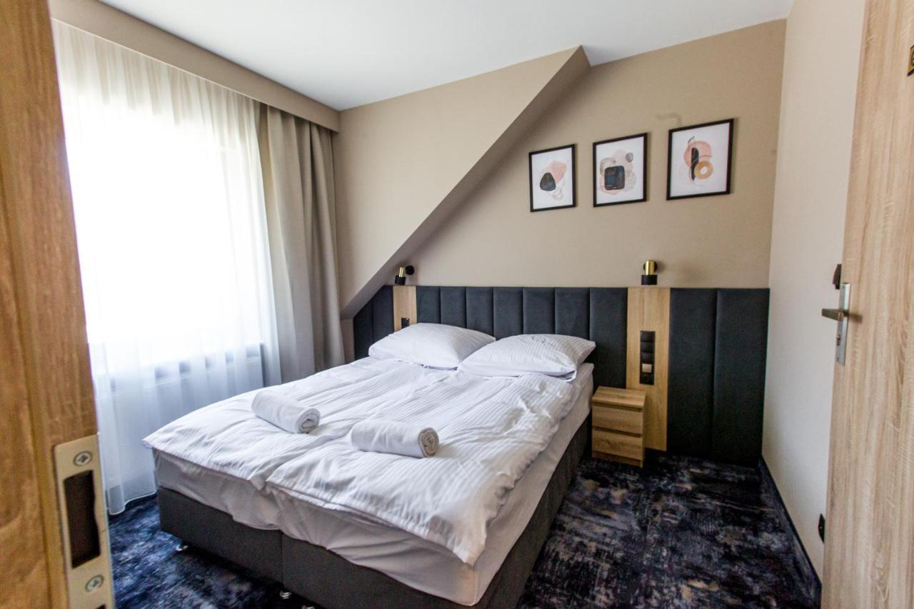 Sucha  Hotel Zodiak מראה חיצוני תמונה