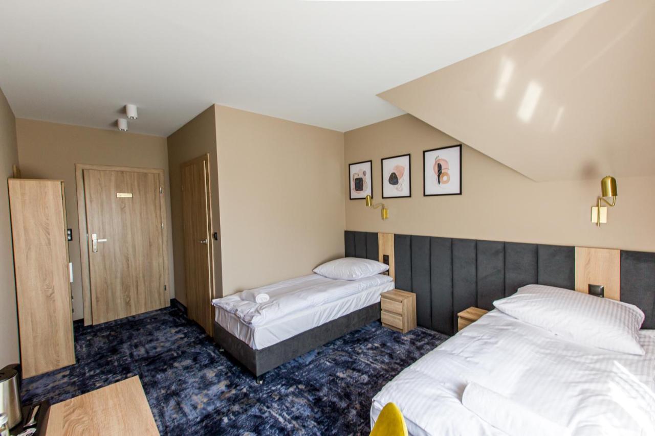 Sucha  Hotel Zodiak מראה חיצוני תמונה