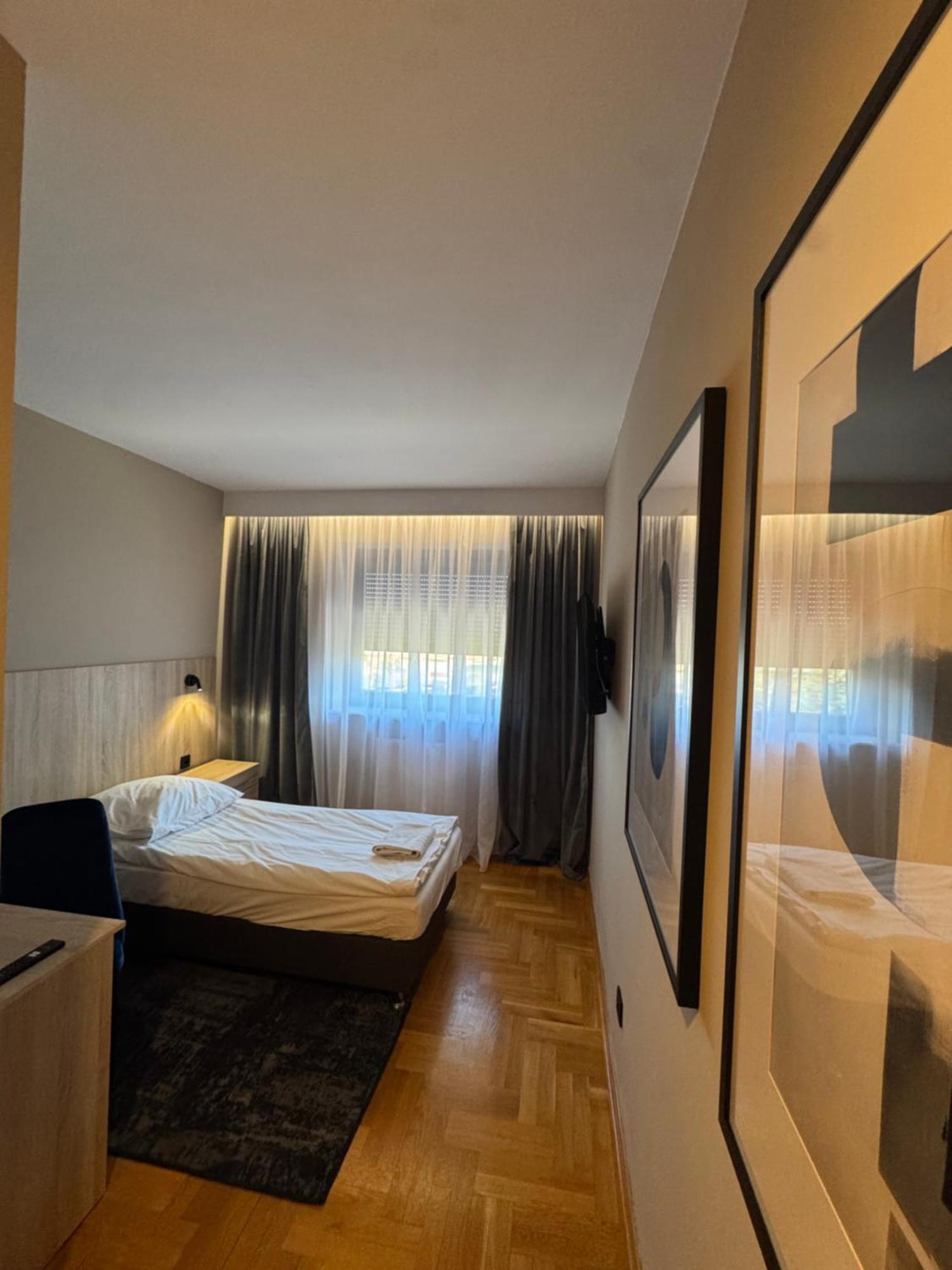 Sucha  Hotel Zodiak מראה חיצוני תמונה
