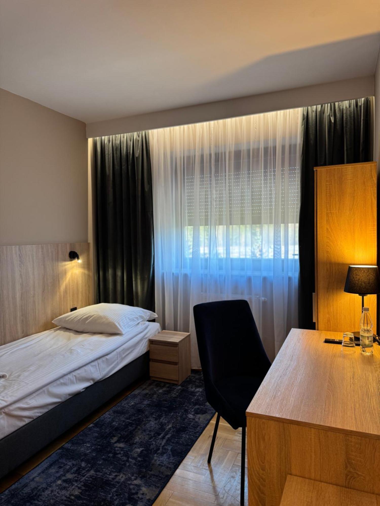 Sucha  Hotel Zodiak מראה חיצוני תמונה